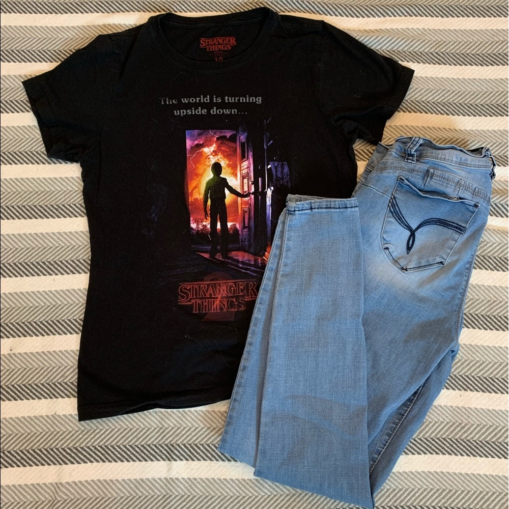 Stranger Things Graphic T-Shirt